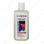 شامپو اسکالپیا حاوی 5 درصد اوره مناسب پوست و موی سر بسیار خشک