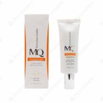 کرم ضد آفتاب فاقد چربی ام کیو SPF50 مناسب پوست چرب رنگ بژ روشن